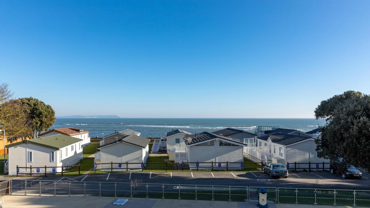 Sandhills Apartments, Mudeford Christchurch  Zewnętrze zdjęcie